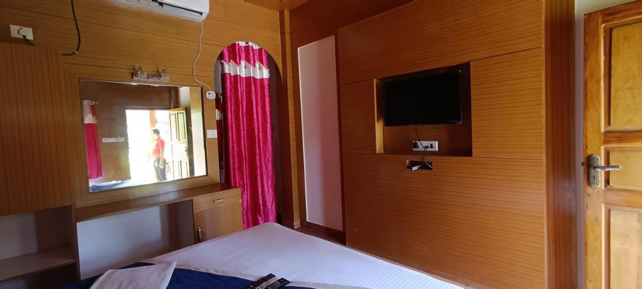 Coral Garden Resort Ram Nagar エクステリア 写真