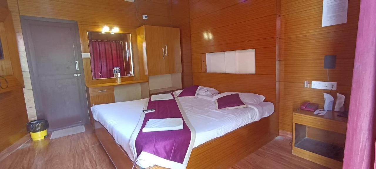 Coral Garden Resort Ram Nagar エクステリア 写真