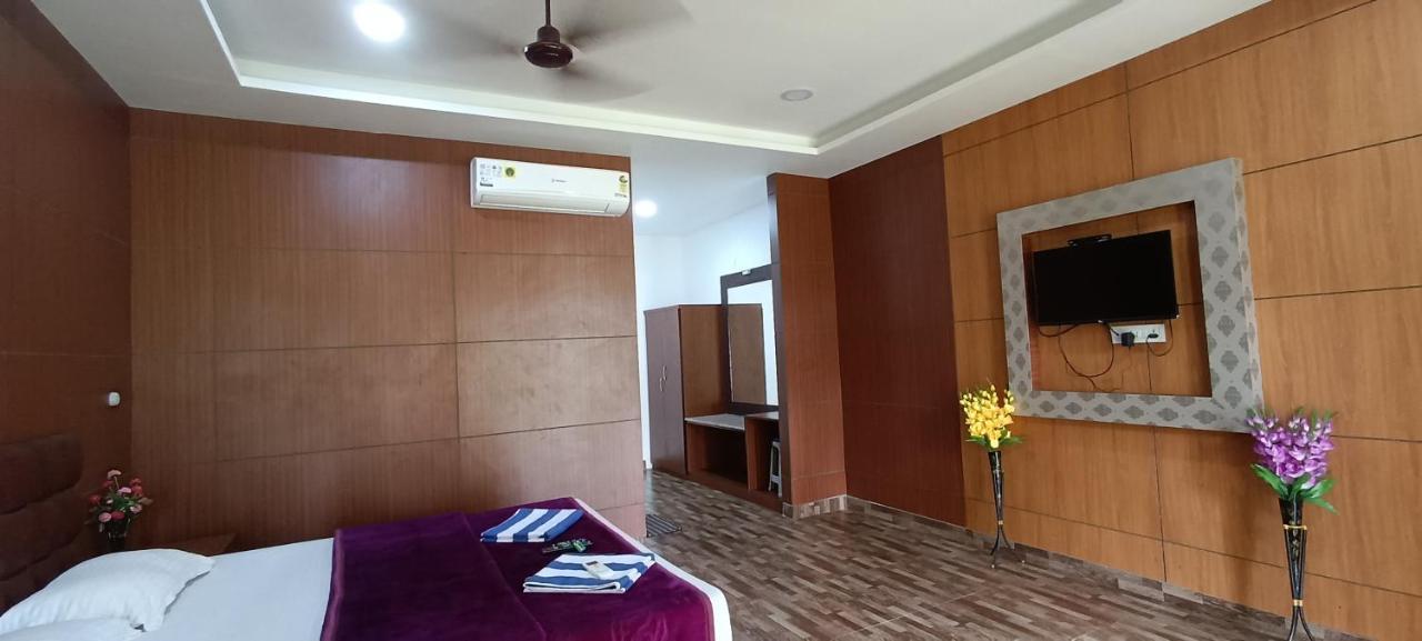 Coral Garden Resort Ram Nagar エクステリア 写真